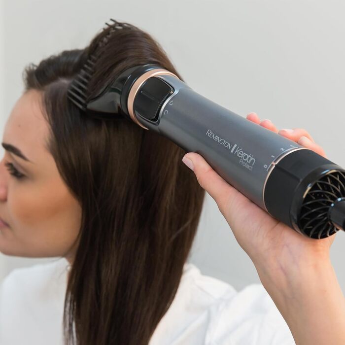 Випрямляч для волосся Remington Keratin Protect S8593 з керамічним покриттям, мигдальною олією та цифровим дисплеєм, 160-230°C