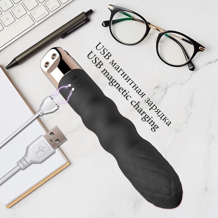 Вібратор та батіг з шкіри, флогер, 2-в-1 для еротичних ігор SM, рольових ігор та бондіджу. 10 режимів вібрації, секс-іграшки для жінок та пар