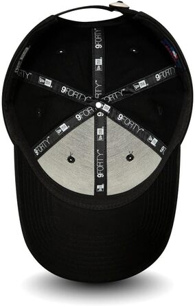 Жіноча кепка New Era New York Yankees MLB Satin Rose 9Forty — регульована атласна бейсболка рожевого кольору