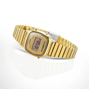 Жіночий наручний годинник Casio Vintage Digital LA670WGA-9DF, кварцовий, золотистий сталевий браслет