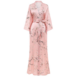 колір: фіолетові плоди каменюшки