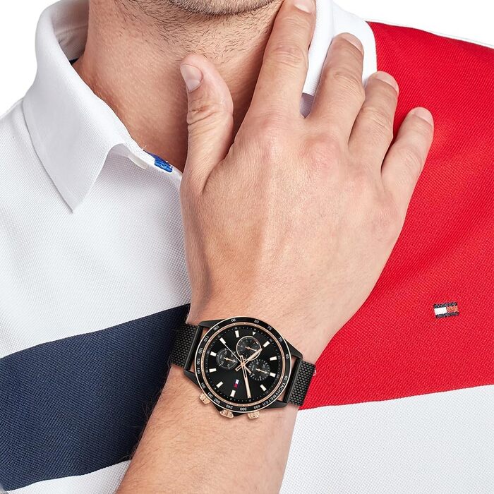 Чоловічий аналоговий кварцовий годинник Tommy Hilfiger чорного кольору з ремінцем