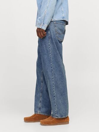 Чоловічі джинси Jack & Jones JJIALEX Baggy Fit синього кольору, денім