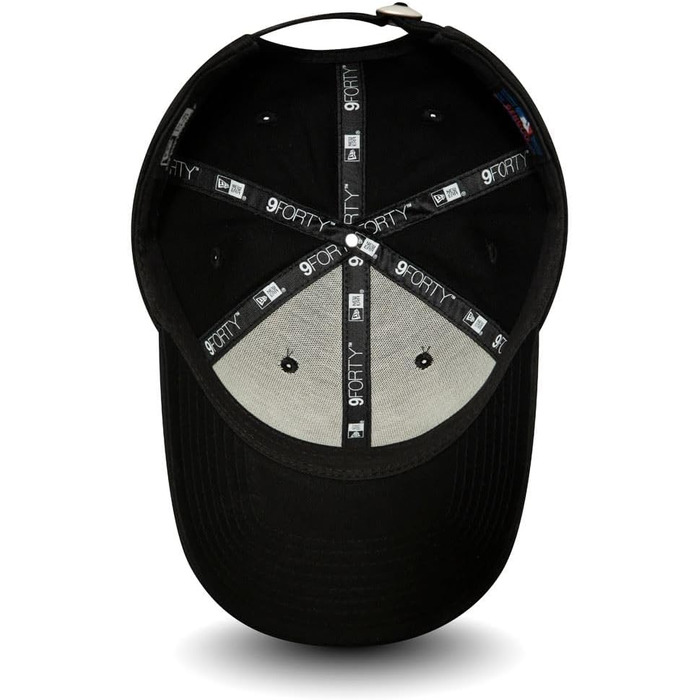 Жіноча кепка New Era New York Yankees MLB Satin Rose 9Forty — регульована атласна бейсболка рожевого кольору