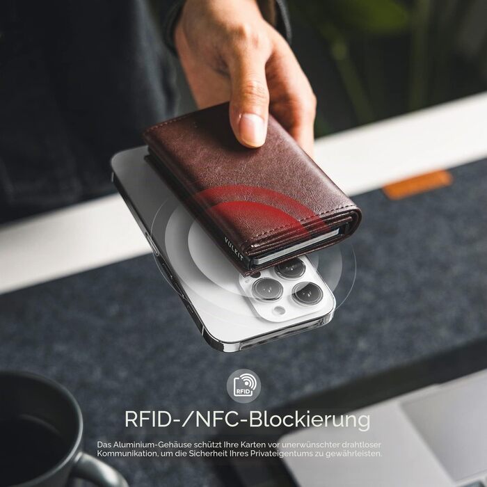 Шкіряний чоловічий картхолдер VULKIT з Pop-up механізмом, RFID-захистом, відділенням для купюр та вікном для ID, колір Espresso