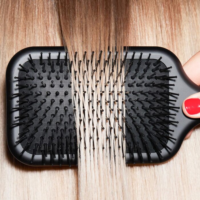 Масажна щітка для волосся ghd The All-Rounder Paddle Brush — для розплутування та антифриз ефекту