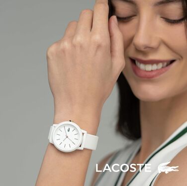 Жіночий кварцовий годинник Lacoste 12.12 білого кольору з силіконовим ремінцем Petit Piqué