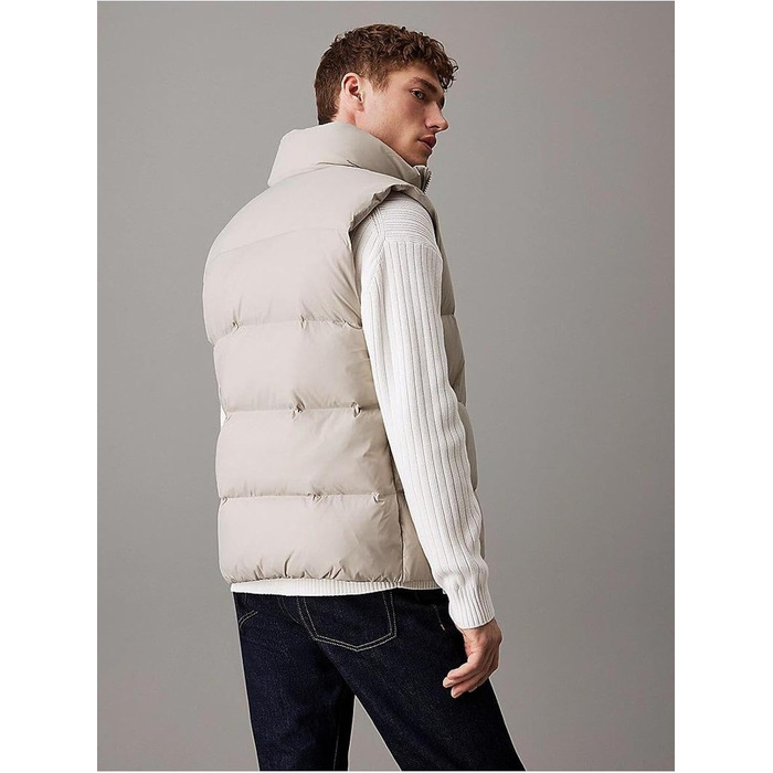 Чоловічий жилет Calvin Klein Essentials Down Vest стібаний, сірий (Flint Gray), розмір M