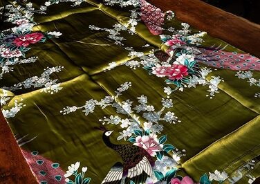 Халат жіночий CCcollections з атласу з принтом павича, V-подібний виріз, 3/4 рукав, оливковий зелений (універсальний)