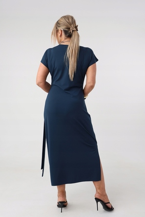 Повсякденна трикотажна сукня міді FEMIMODA, розмір 44