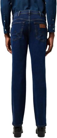 Чоловічі джинси Wrangler Texas Stretch W121XU13M заужені (Tapered), колір Rustic Navy, розмір 42W/32L
