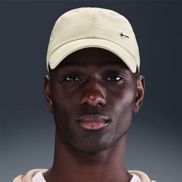 Кепка Nike Meta Swoosh H86 біла з металевим сріблом (розмір S-M, колір Lt Khaki/Sail)