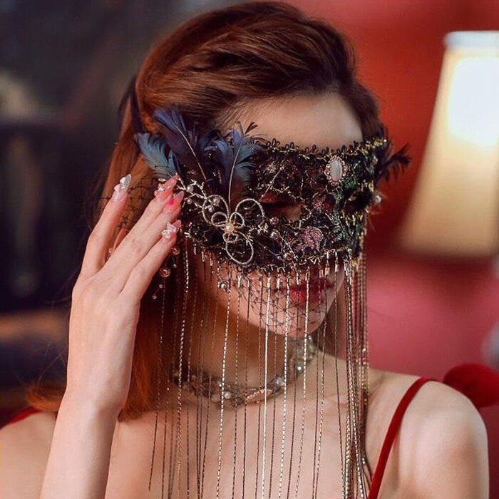 Чорна мереживна маска Wudaizhi: вінтажна елегантність для карнавалу та косплею